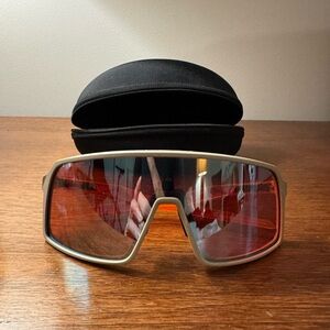 Oakley Sutro Glasses - Matte Sand with Prizm Snow Sapphire Lenses